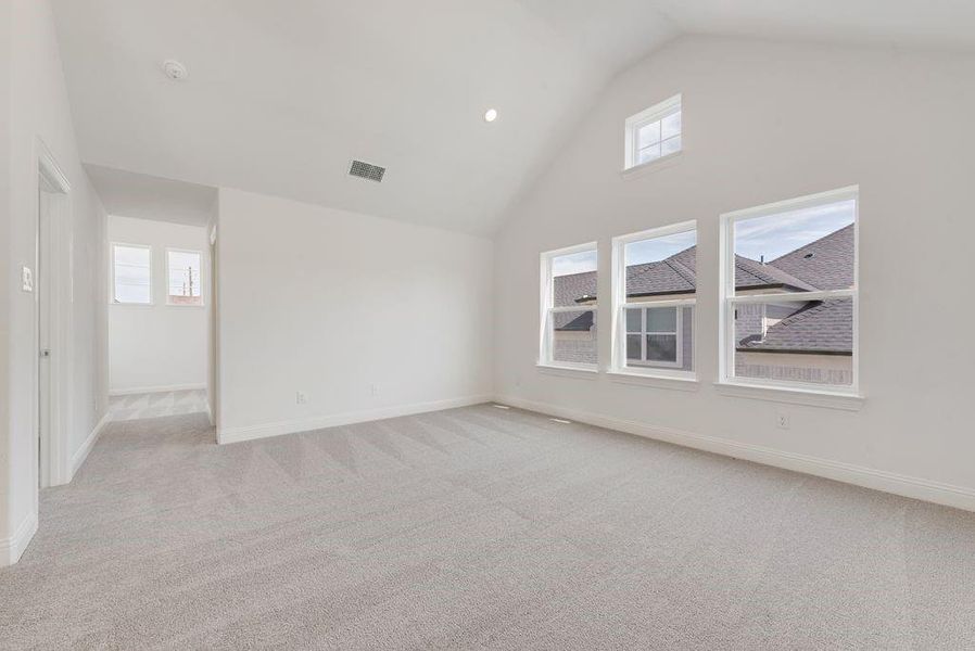 Spacious, unfurnished interior of a new home in Breezy Hill, Rockwall (Image 17). Spacious, unfurnished interior of a new home in Breezy Hill, Rockwall (Image 17).