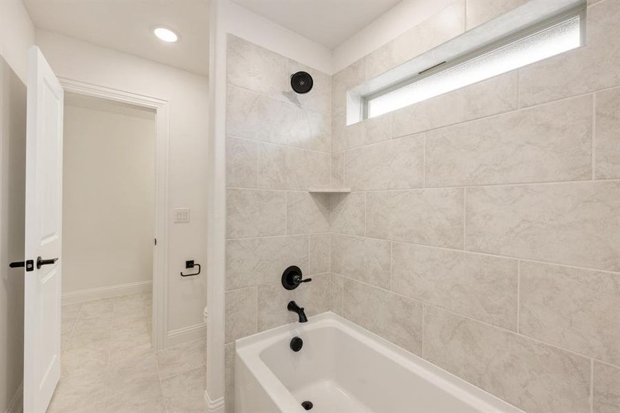 Image 39 of a home in Painted Tree Woodland District 50. Image 39 of a home in Painted Tree Woodland District 50.