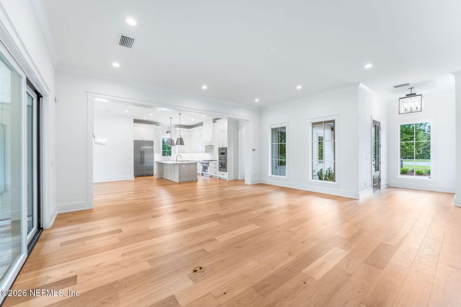 Spacious, unfurnished interior of a new home in , Ponte Vedra (Image 26).