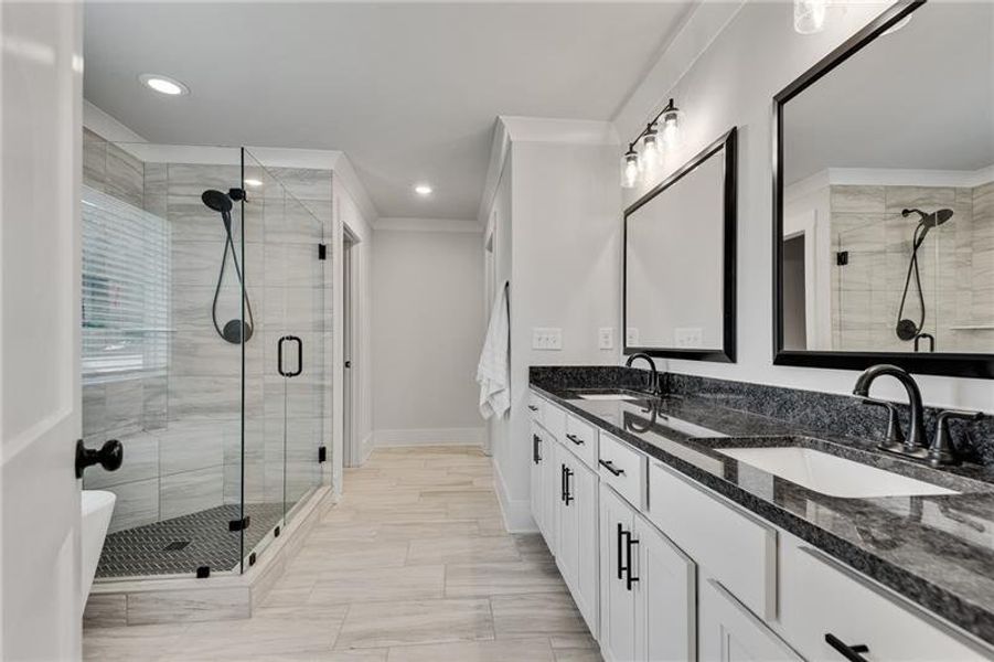 Furnished interior view inside a new home in Alcovy Station, Covington (Image 9).