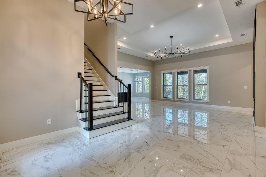 Spacious, unfurnished interior of a new home in , Beaumont (Image 40).