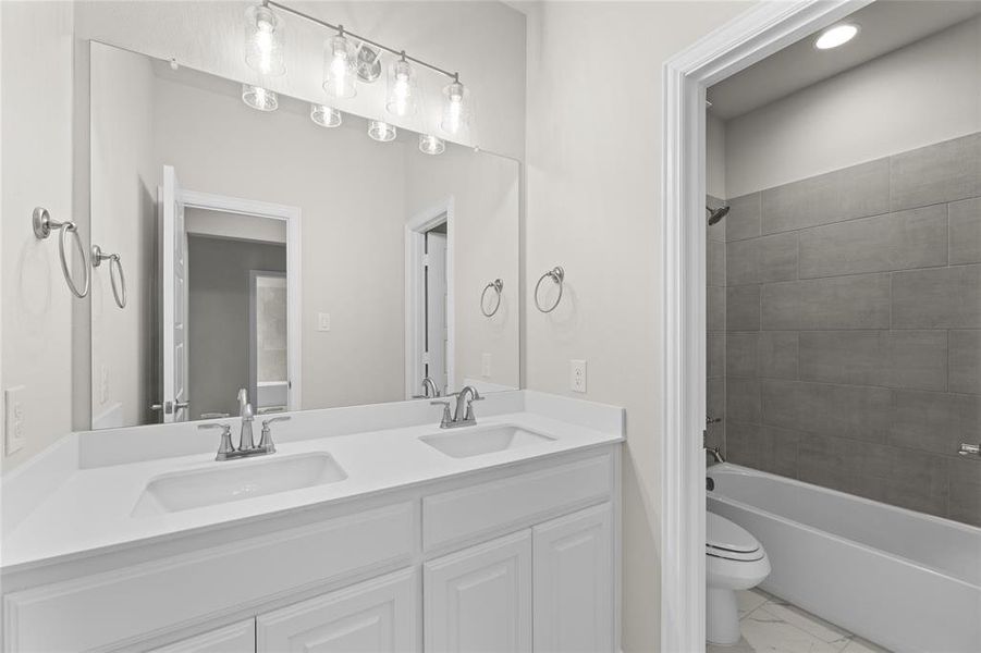 3614 Finnian 2ND Bath 3614 Finnian 2ND Bath