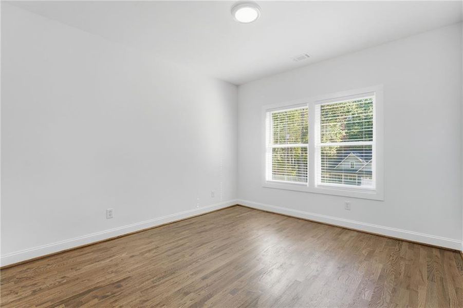 Spacious, unfurnished interior of a new home in , Villa Rica (Image 27).