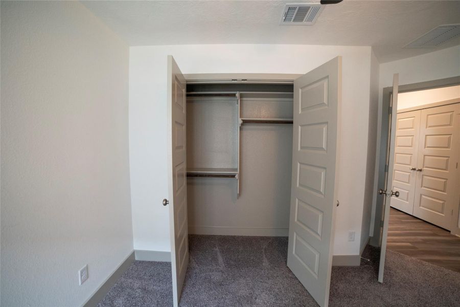 Spacious, unfurnished interior of a new home in , Brenham (Image 16).