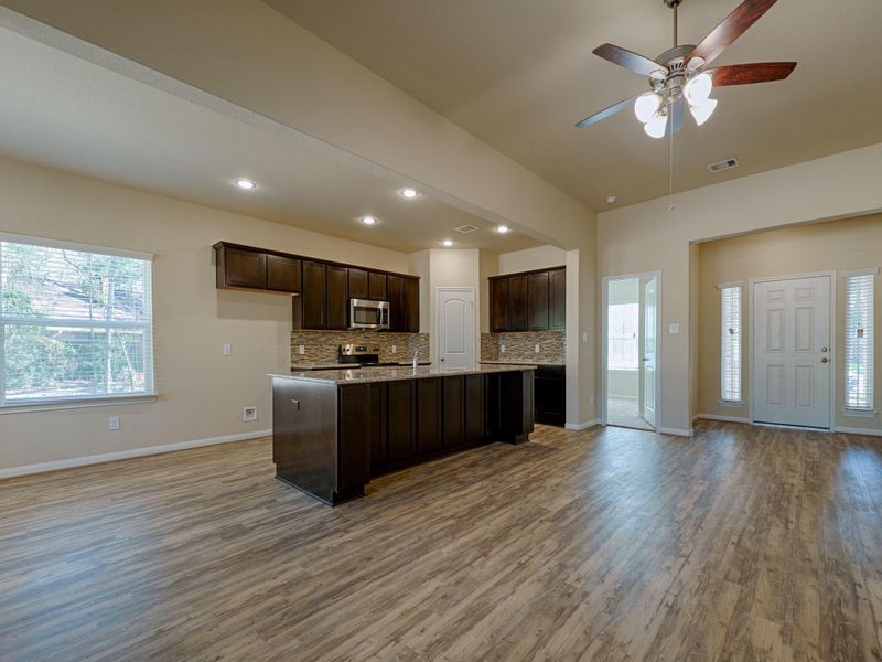 Gorgeous 1 Story. Representation Photos of the Maverick Plan. Actual Colors and Selections May Vary! Gorgeous 1 Story. Representation Photos of the Maverick Plan. Actual Colors and Selections May Vary!