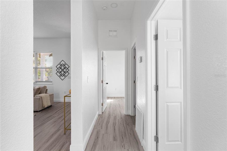 Spacious, unfurnished interior of a new home in , St. Petersburg (Image 34). Spacious, unfurnished interior of a new home in , St. Petersburg (Image 34).