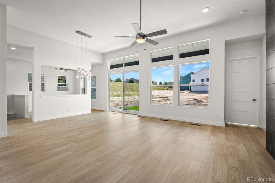 Image 39 of a home in Cloverleaf - Pinnacle Collection.