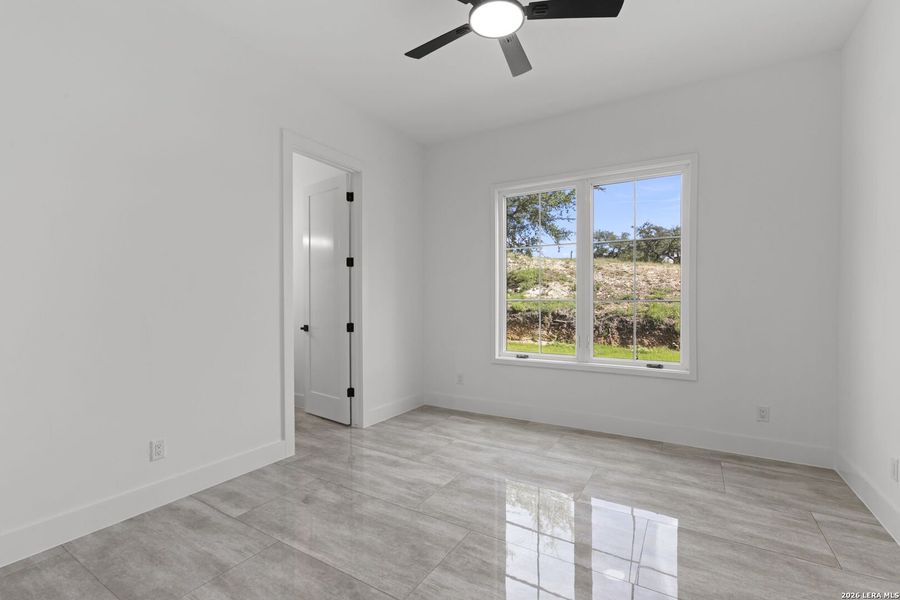 Spacious, unfurnished interior of a new home in , San Antonio (Image 40). Spacious, unfurnished interior of a new home in , San Antonio (Image 40).