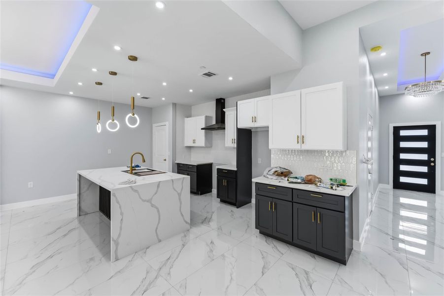 another view of living/ kitchen area