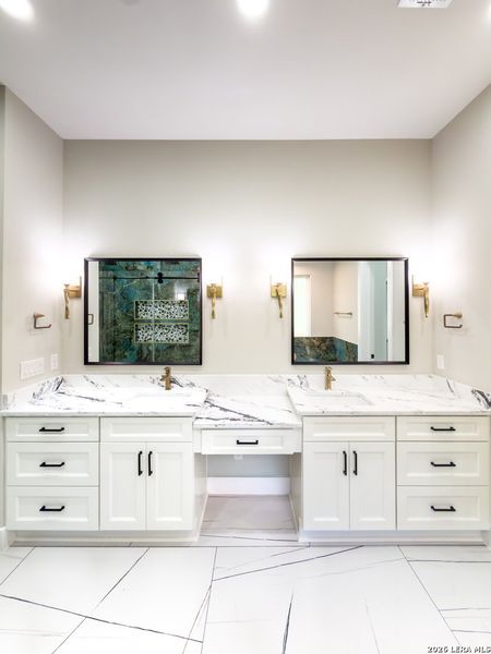 Furnished interior view inside a new home in , Spring Branch (Image 10).