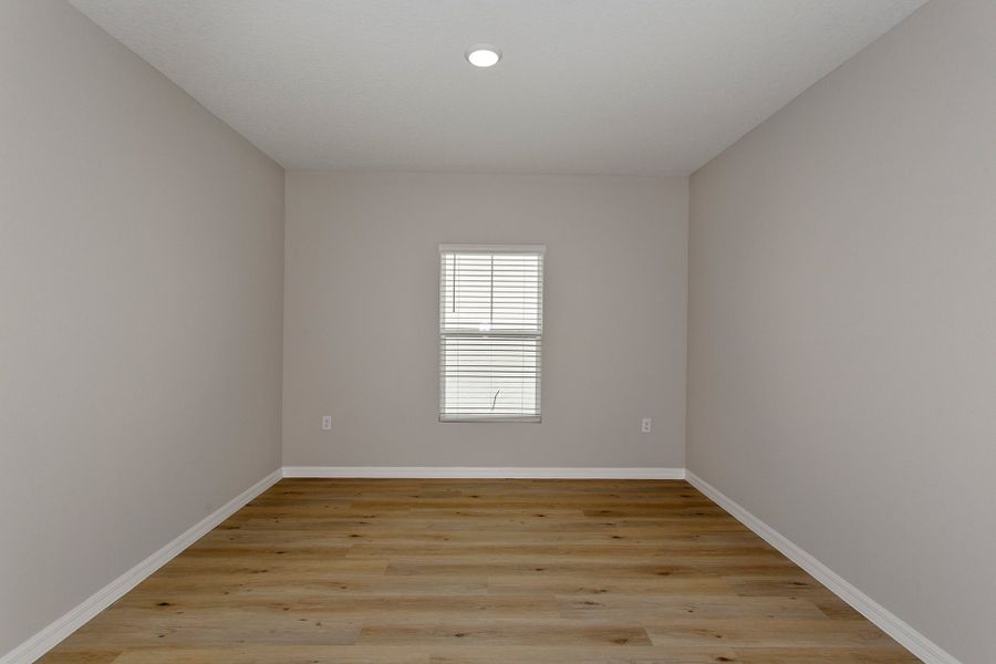 Spacious, unfurnished interior of a new home in Two Rivers, Zephyrhills (Image 18).