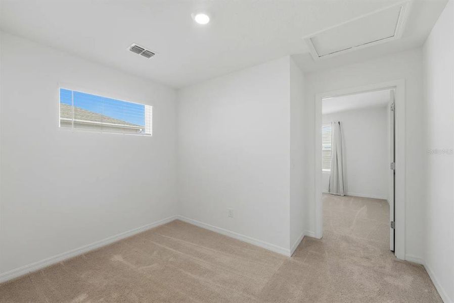 Spacious, unfurnished interior of a new home in , Winter Garden (Image 25). Spacious, unfurnished interior of a new home in , Winter Garden (Image 25).