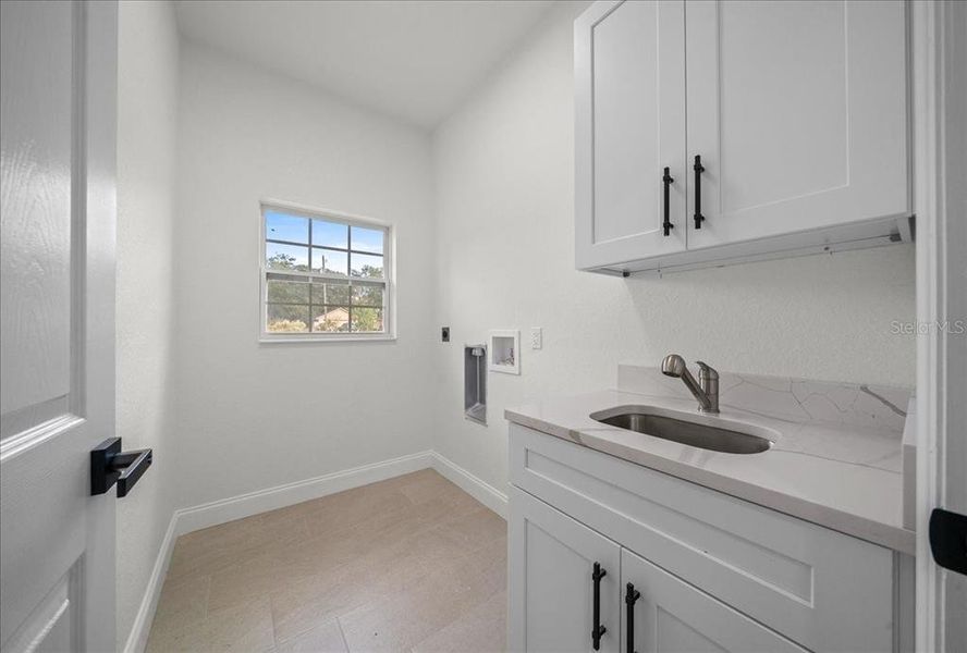 Furnished interior view inside a new home in , Dunnellon (Image 17). Furnished interior view inside a new home in , Dunnellon (Image 17).