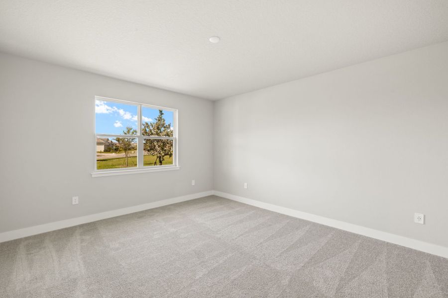 Spacious, unfurnished interior of a new home in Sunstone at Wellen Park, Venice (Image 13).