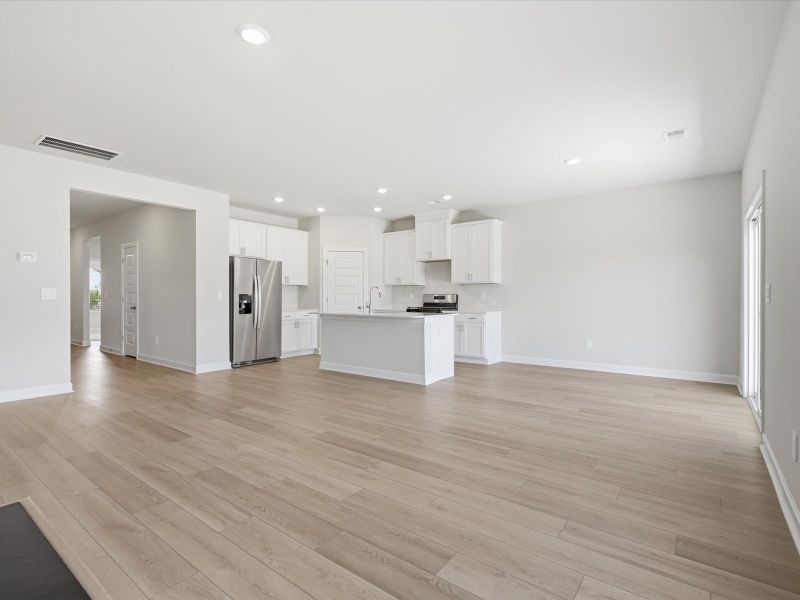 Spacious, unfurnished interior of a new home in Vickery Station, Woodruff (Image 10). Spacious, unfurnished interior of a new home in Vickery Station, Woodruff (Image 10).