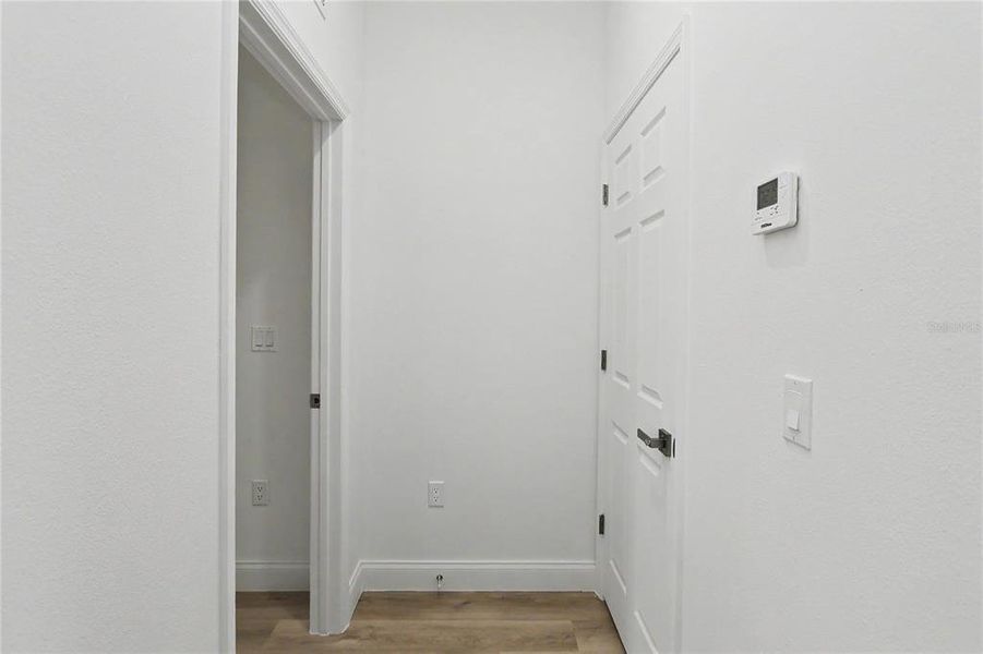 Spacious, unfurnished interior of a new home in , Citrus Springs (Image 17).