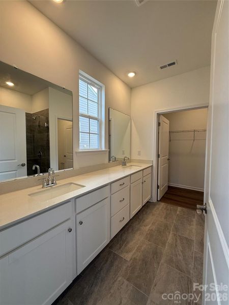 Furnished interior view inside a new home in Roselyn, Lancaster (Image 6).