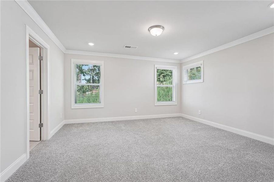 Spacious, unfurnished interior of a new home in Hemingway - Reserve Series, Cumming (Image 40). Spacious, unfurnished interior of a new home in Hemingway - Reserve Series, Cumming (Image 40).