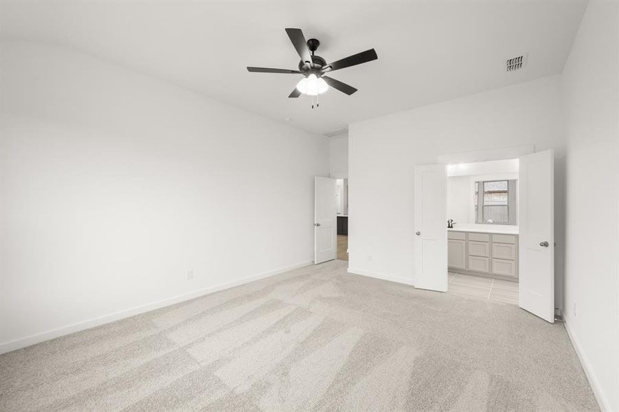 7502 Foxglove- Primary Suite (2)