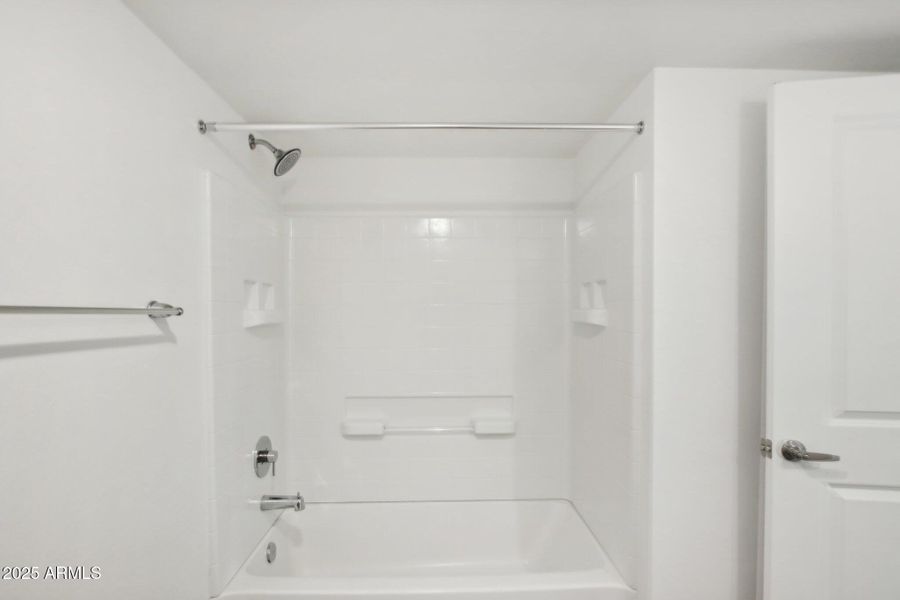 12945 W Greenway Rd h108-019 12945 W Greenway Rd h108-019