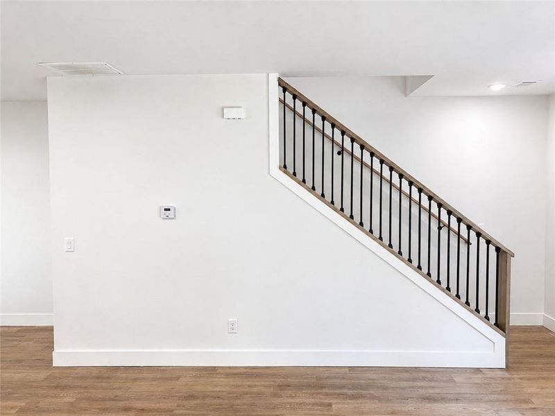 Spacious, unfurnished interior of a new home in , Gainesville (Image 38). Spacious, unfurnished interior of a new home in , Gainesville (Image 38).