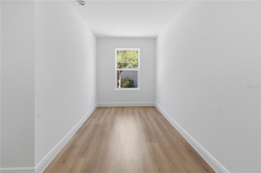 Spacious, unfurnished interior of a new home in , Altamonte Springs (Image 20).