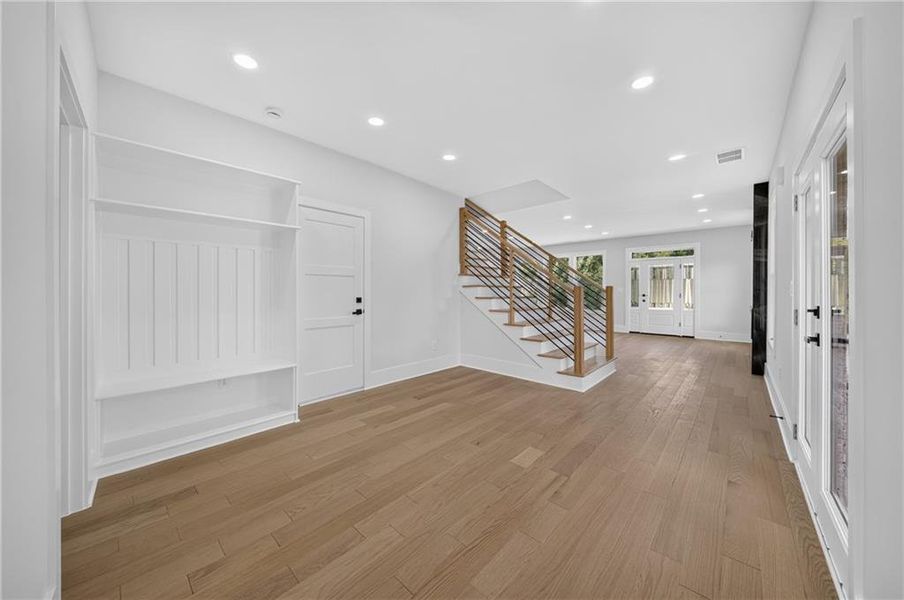 Spacious, unfurnished interior of a new home in , Loganville (Image 54). Spacious, unfurnished interior of a new home in , Loganville (Image 54).
