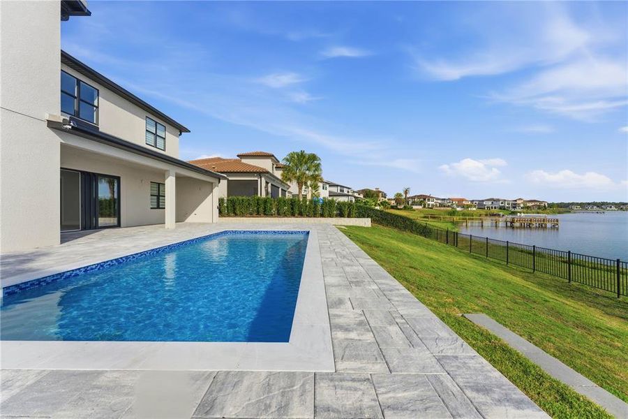 Exterior details and patio area of a home in , Montverde (Image 25).