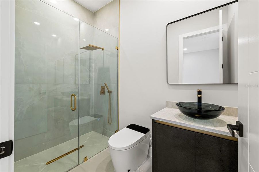 Furnished interior view inside a new home in , Tampa (Image 45).