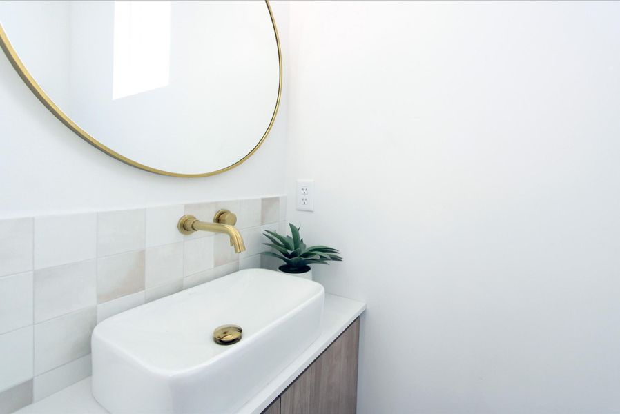 Image 41 of a home in Yale Terrace. Image 41 of a home in Yale Terrace.