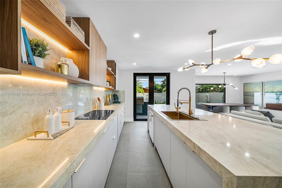 Furnished interior view inside a new home in , Pompano Beach (Image 34). Furnished interior view inside a new home in , Pompano Beach (Image 34).