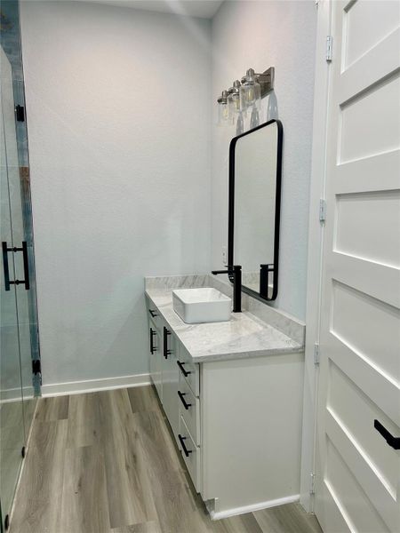 Furnished interior view inside a new home in , Conroe (Image 10).