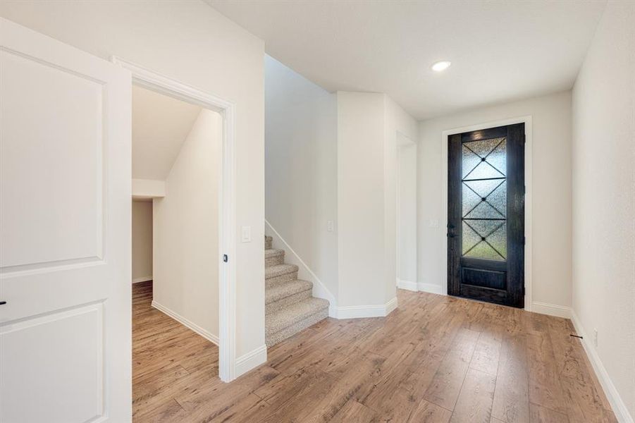 Spacious, unfurnished interior of a new home in Coyote Crossing, Godley (Image 23).