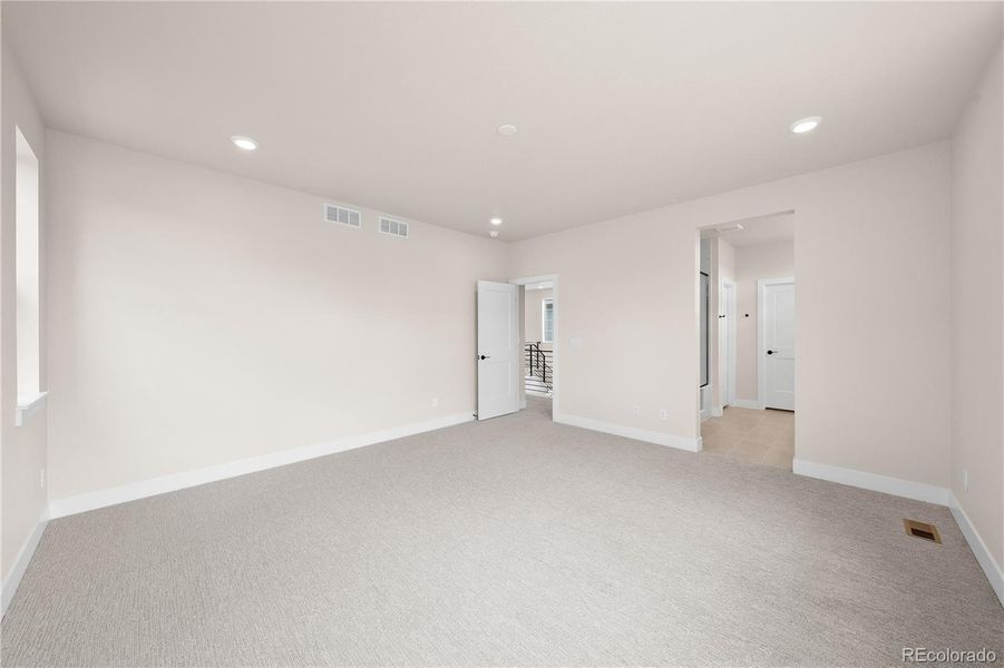 Spacious, unfurnished interior of a new home in Harmony at Sterling Ranch, Littleton (Image 22). Spacious, unfurnished interior of a new home in Harmony at Sterling Ranch, Littleton (Image 22).