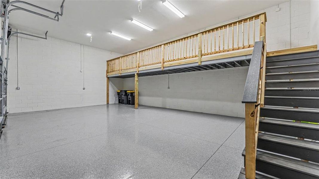 Spacious, unfurnished interior of a new home in , Lakeland (Image 40).