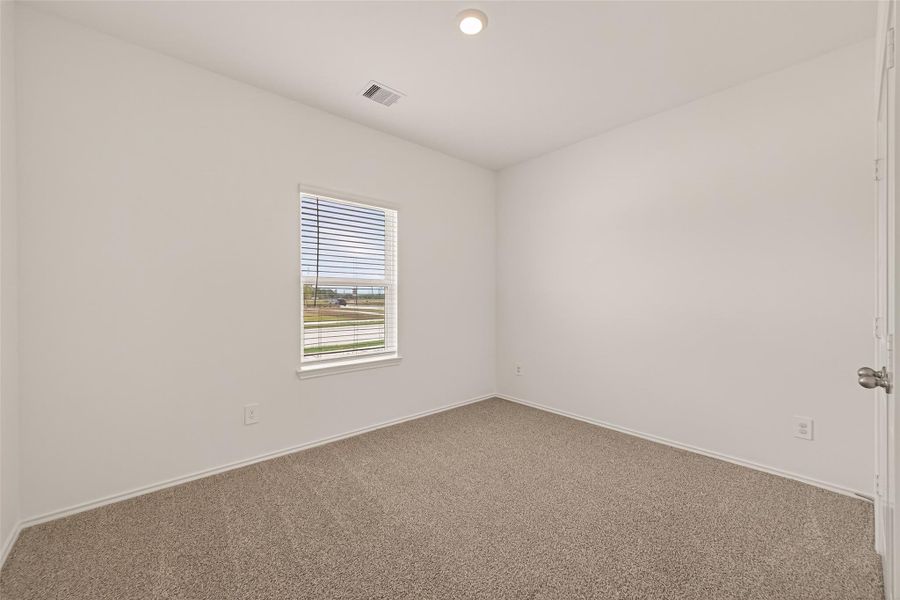 Spacious, unfurnished interior of a new home in , Katy (Image 43).
