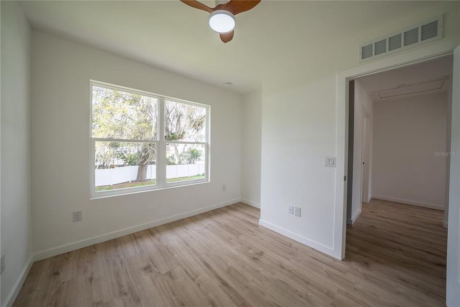Spacious, unfurnished interior of a new home in , Williston (Image 15).