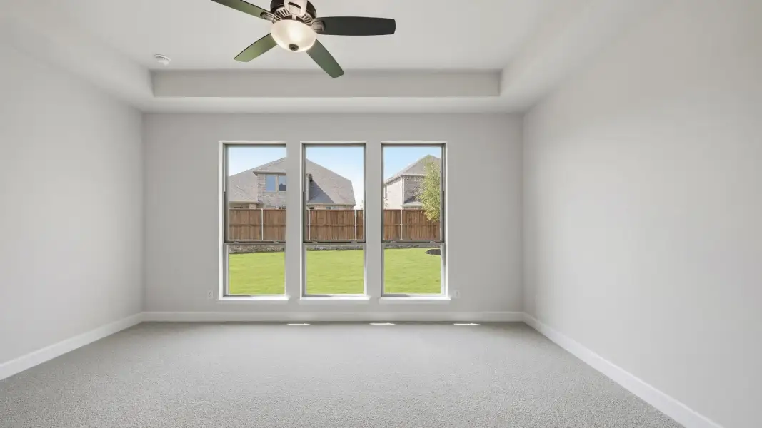 Spacious, unfurnished interior of a new home in Eliana, McKinney (Image 18).