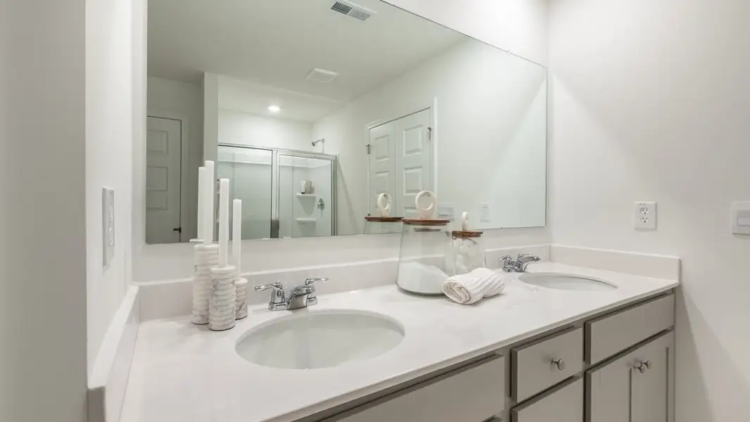 Image 33 of a home in Mableton Station. Image 33 of a home in Mableton Station.