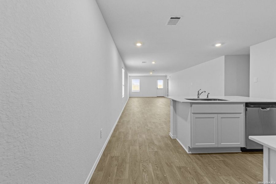 Spacious, unfurnished interior of a new home in Hickory Ridge, Elmendorf (Image 15).