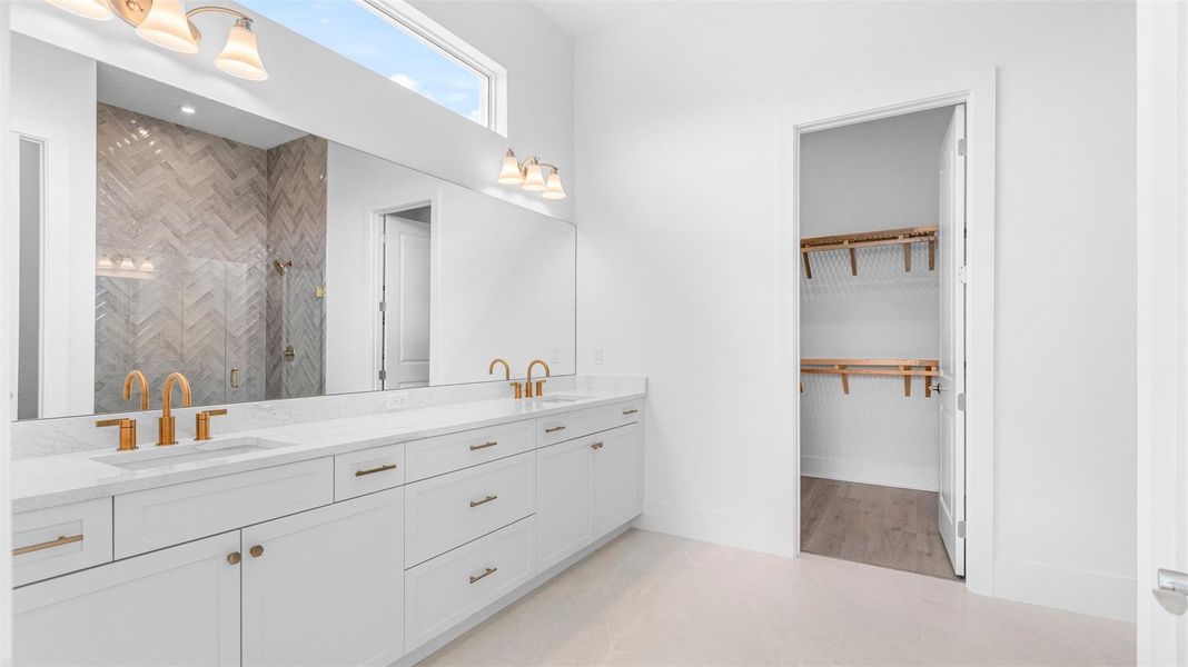 Owner's Bath