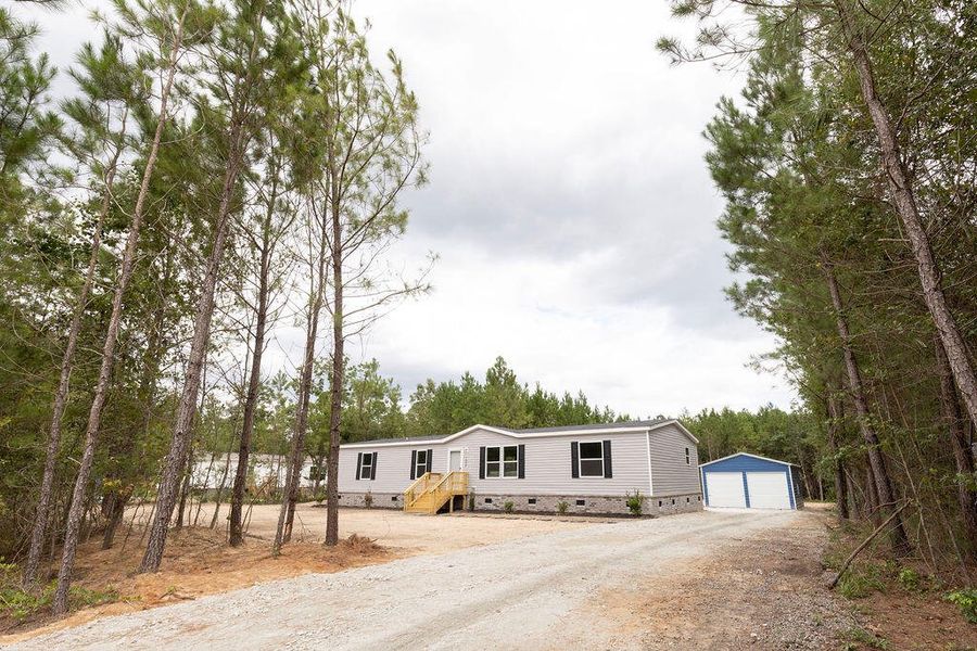 Image 6 of a home in .