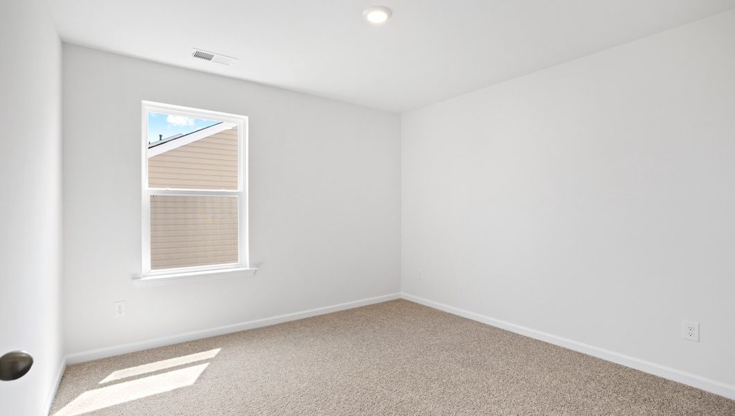 Spacious, unfurnished interior of a new home in Harrier Point, Woodruff (Image 20).