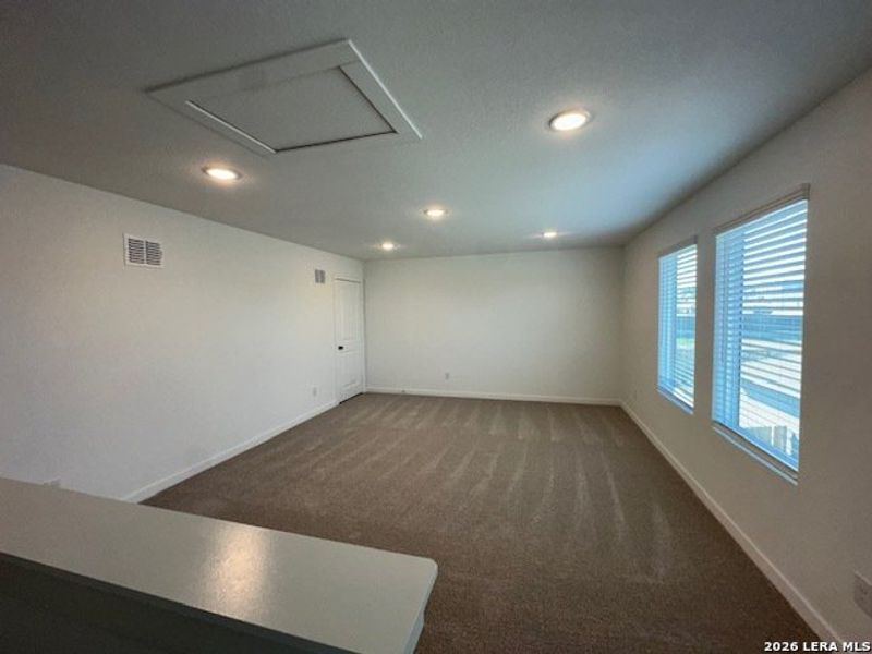 Spacious, unfurnished interior of a new home in Juniper Ranch, Spring Branch (Image 23).