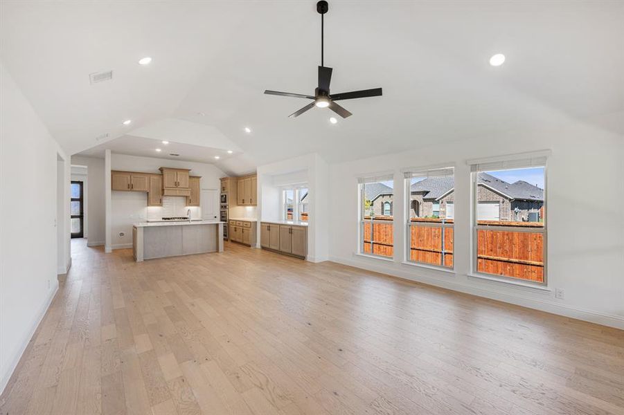 Spacious, unfurnished interior of a new home in Timberbrook 3B-4A, Justin (Image 11).