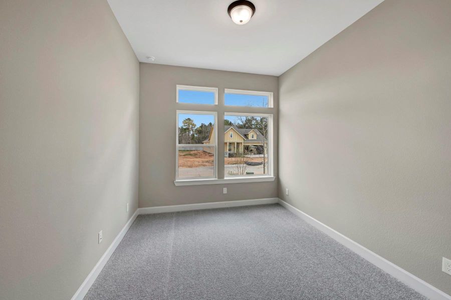 Spacious, unfurnished interior of a new home in COLTON 45' Homesites, Todd Mission (Image 22).