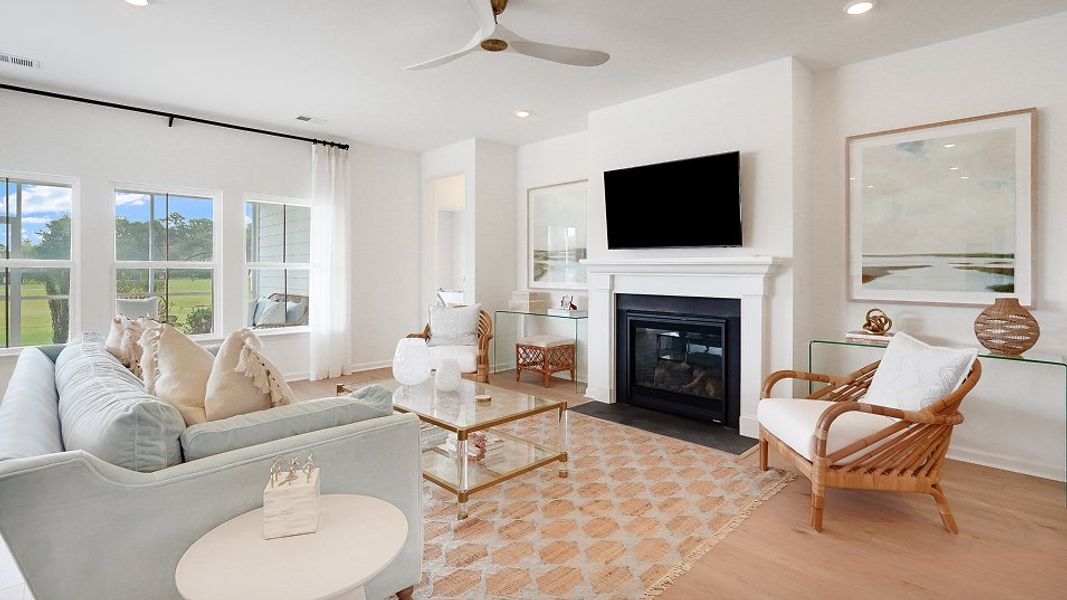 1919 Collins Living 2of4 F1 Base2