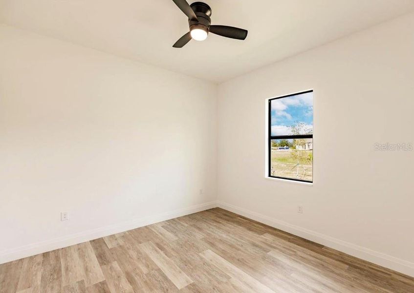 Spacious, unfurnished interior of a new home in , Punta Gorda (Image 29).