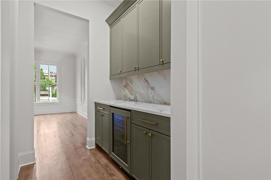 Furnished interior view inside a new home in , Buford (Image 7).