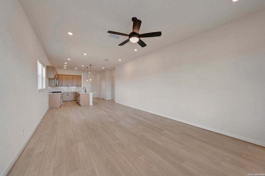 Spacious, unfurnished interior of a new home in Mayfair - Select Garden Series, New Braunfels (Image 17).